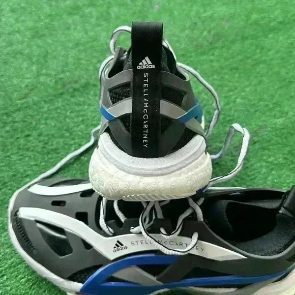 Stella McCARTNEY - Picture 9 of 10